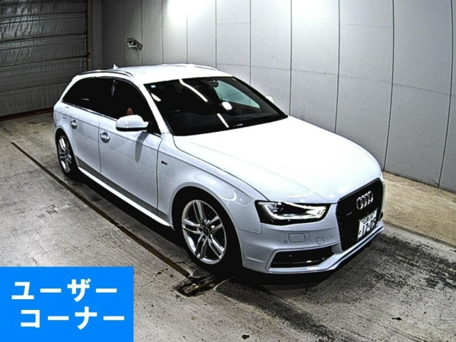 AUDI A4 2012