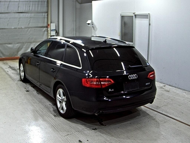 AUDI A4 2014