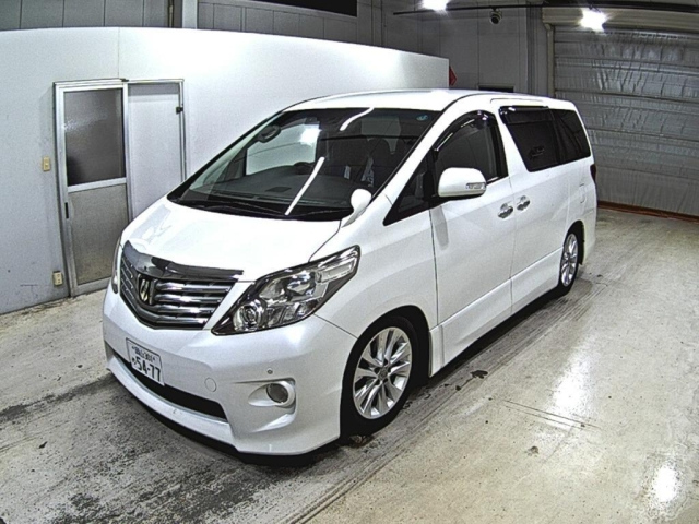 TOYOTA ALPHARD 2010