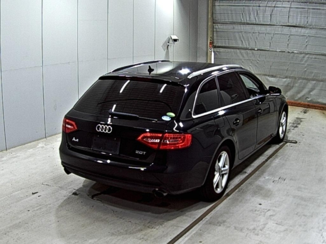 AUDI A4 2014