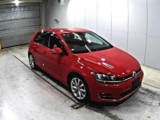 VOLKSWAGEN GOLF 2016