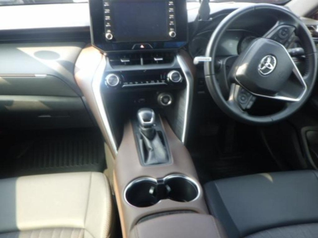 TOYOTA HARRIER 2021
