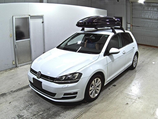 VOLKSWAGEN GOLF 2016