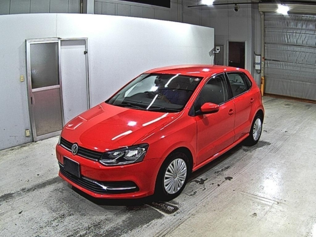 VOLKSWAGEN POLO 2014
