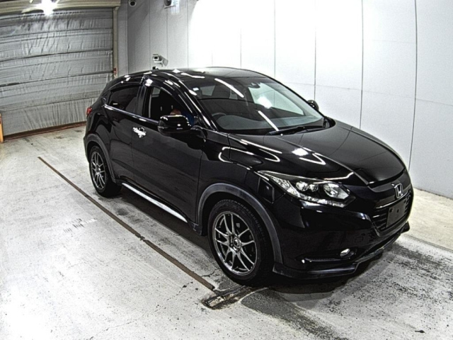 HONDA VEZEL 2016