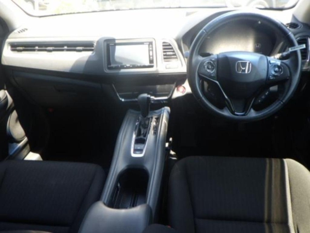 HONDA VEZEL 2016