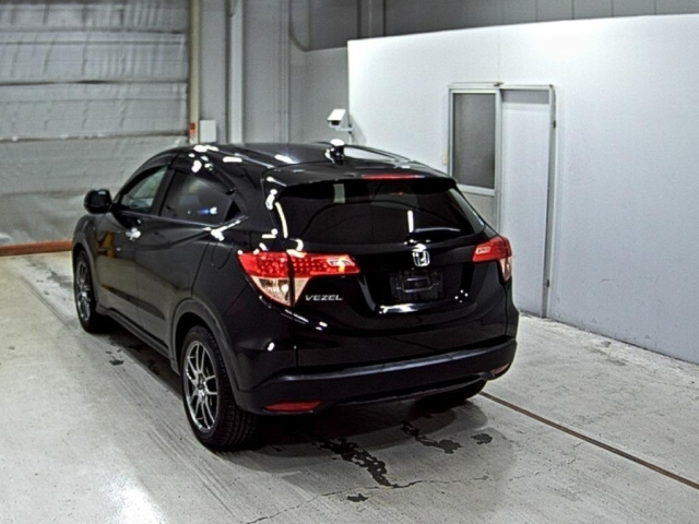 HONDA VEZEL 2016