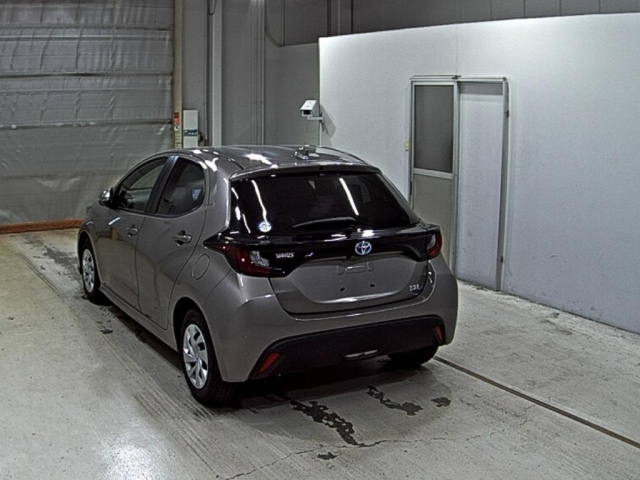 TOYOTA YARIS 2021