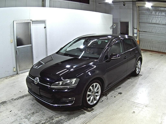 VOLKSWAGEN GOLF 2016