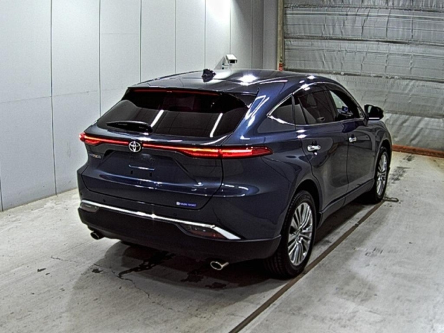 TOYOTA HARRIER 2022