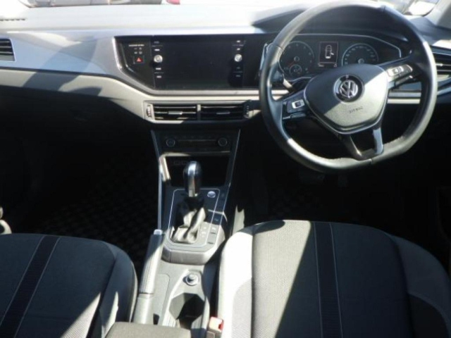 VOLKSWAGEN POLO 2019