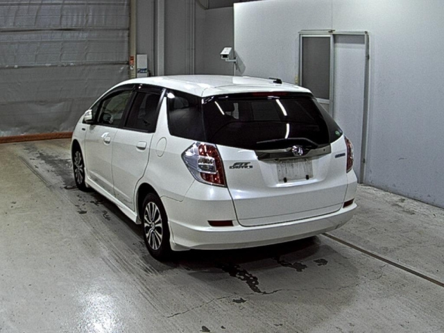 HONDA FIT SHUTTLE 2014