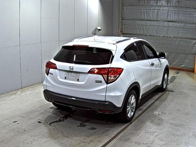 HONDA VEZEL 2016