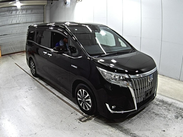 TOYOTA ESQUIRE 2018