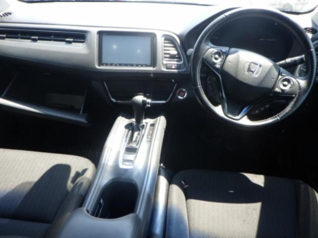 HONDA VEZEL 2016