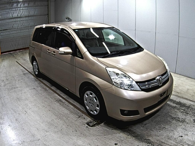 TOYOTA ISIS 2012