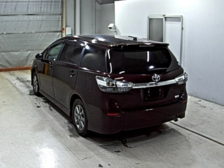TOYOTA WISH 2012