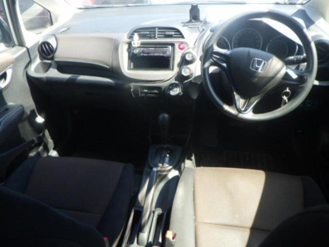 HONDA FIT SHUTTLE 2012