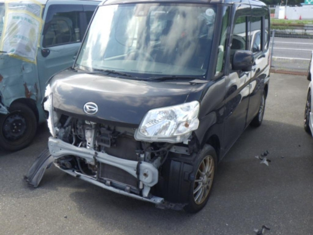 DAIHATSU TANTO 2016