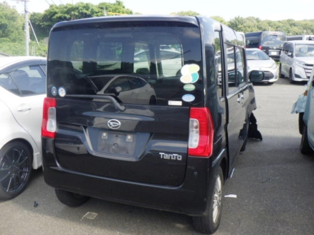 DAIHATSU TANTO 2016