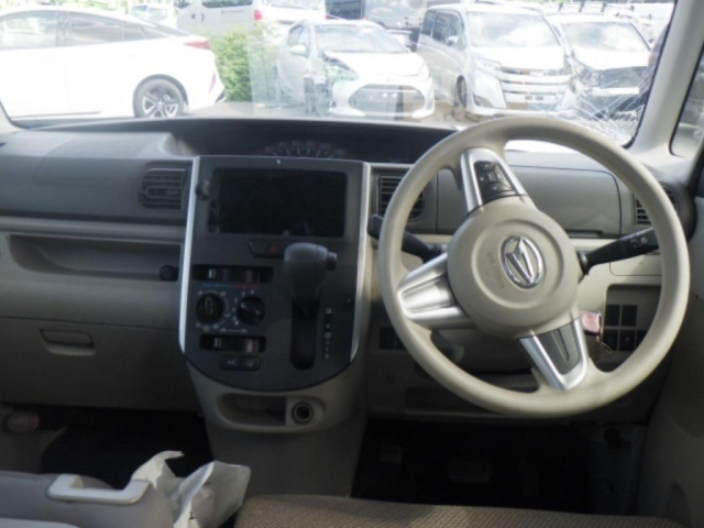 DAIHATSU TANTO 2016