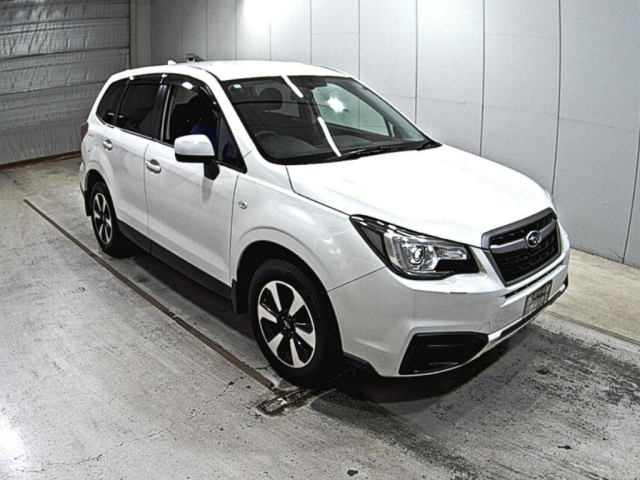SUBARU FORESTER 2015