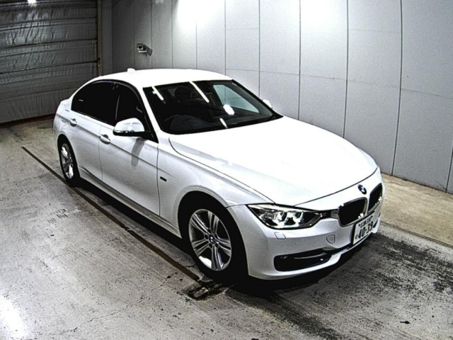 BMW 3 SERIES 2012