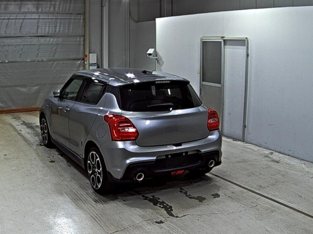 SUZUKI SWIFT 2021