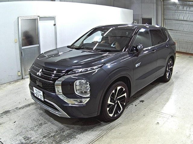 MITSUBISHI OUTLANDER PHEV 2024