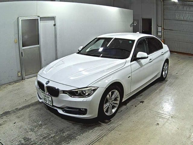 BMW 3 SERIES 2012