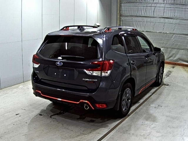SUBARU FORESTER 2021