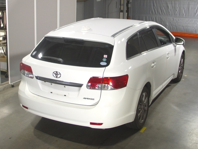 TOYOTA AVENSIS WAGON 2012