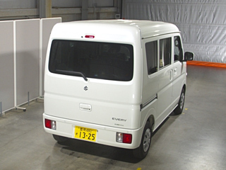 SUZUKI EVERY 2024