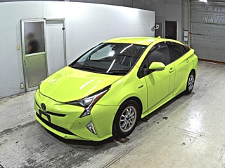 TOYOTA PRIUS 2016