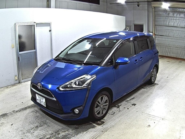 TOYOTA SIENTA 2017