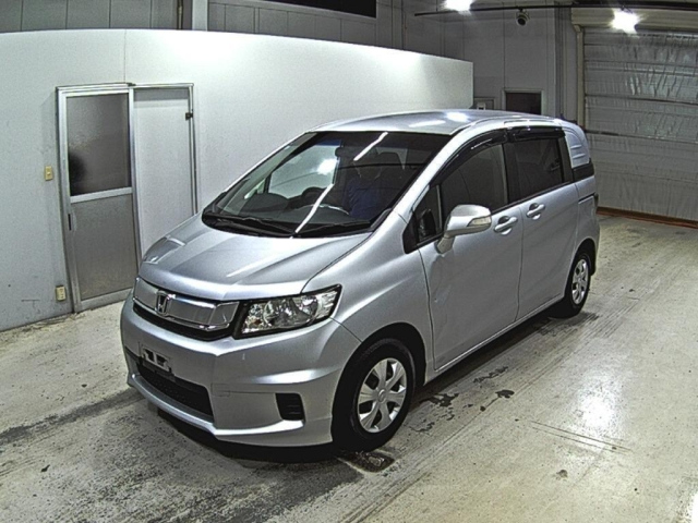 HONDA FREED 2014