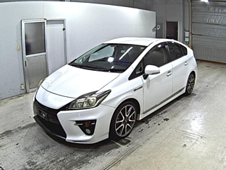 TOYOTA PRIUS 2012