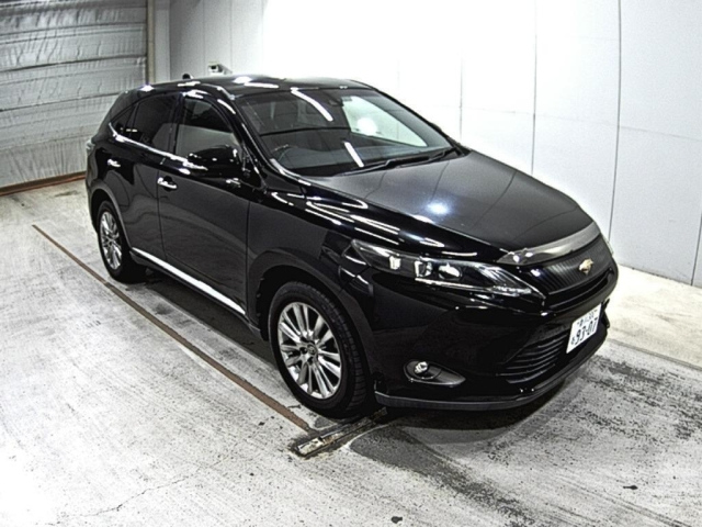 TOYOTA HARRIER 2014