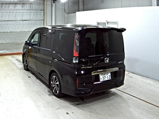 HONDA STEP WAGON 2019