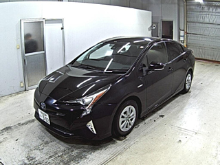 TOYOTA PRIUS 2018