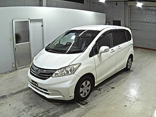 HONDA FREED 2012