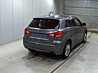 MITSUBISHI RVR 2010