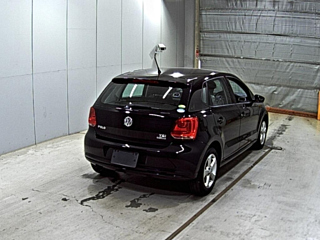 VOLKSWAGEN POLO 2014
