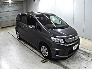 HONDA FREED 2015