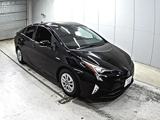 TOYOTA PRIUS 2018