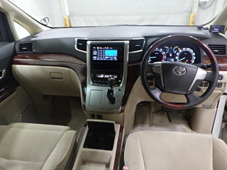 TOYOTA ALPHARD 2008
