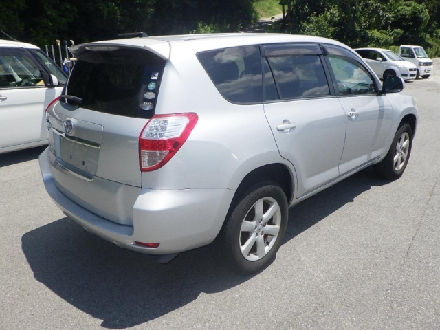 TOYOTA VANGUARD 2008