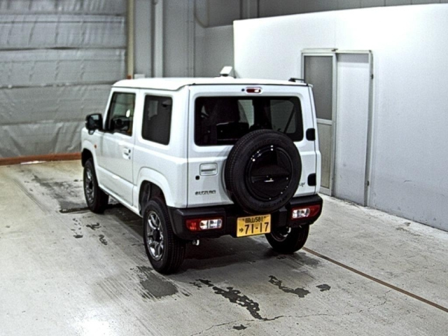 SUZUKI JIMNY 2025