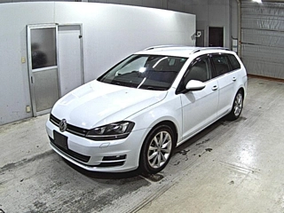 VOLKSWAGEN GOLF VARIANT 2016