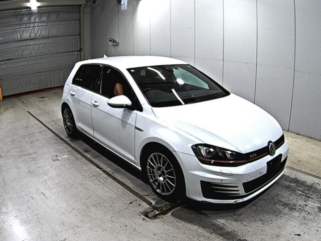 VOLKSWAGEN GOLF 2017